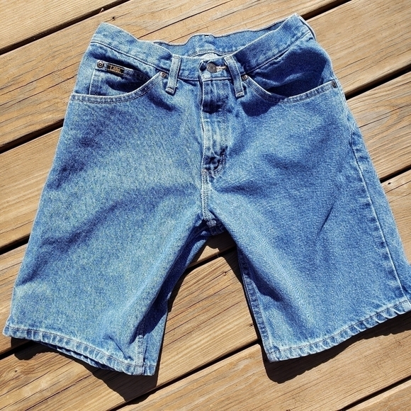 Lee Y2K Denim High Rise Shorts EUC 29x9.5 W8 - Picture 1 of 10